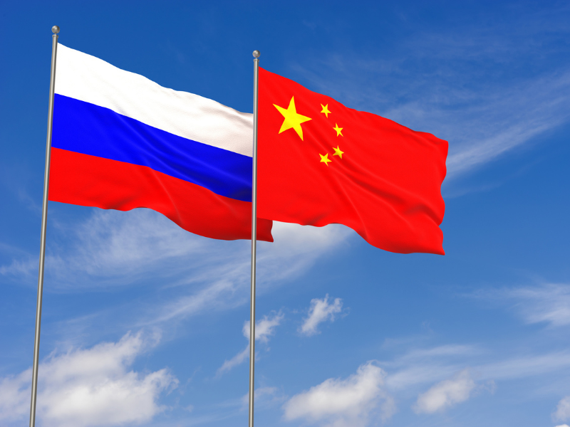 russia and china flags